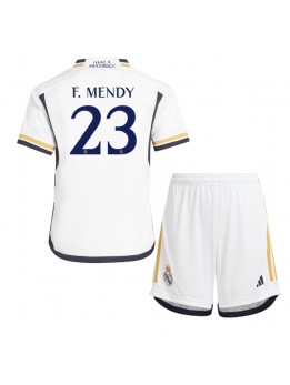 Billige Real Madrid Ferland Mendy #23 Hjemmedraktsett Barn 2023-24 Kortermet (+ Korte bukser)